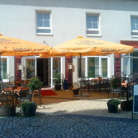 Hotel Und Restaurant Rosenkranz Markranstädt Exterior foto